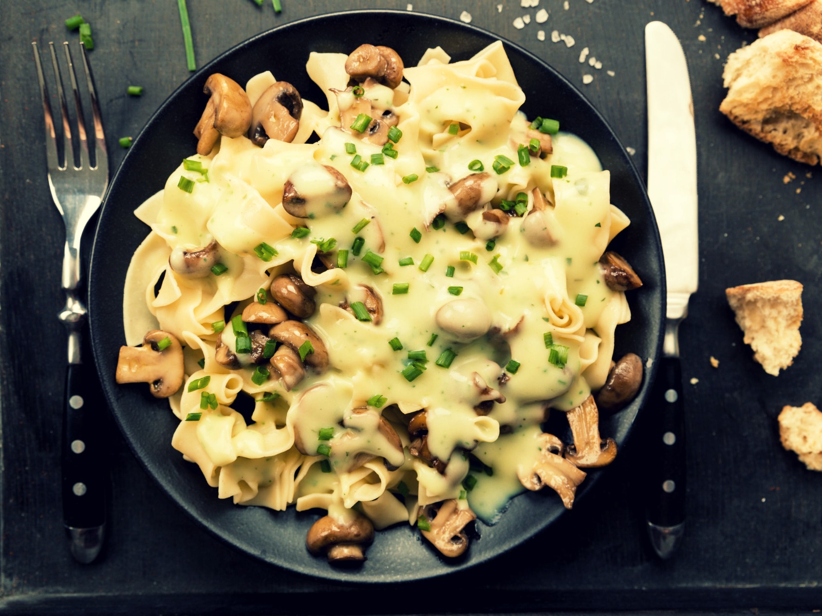 receta pasta con setas y vermut